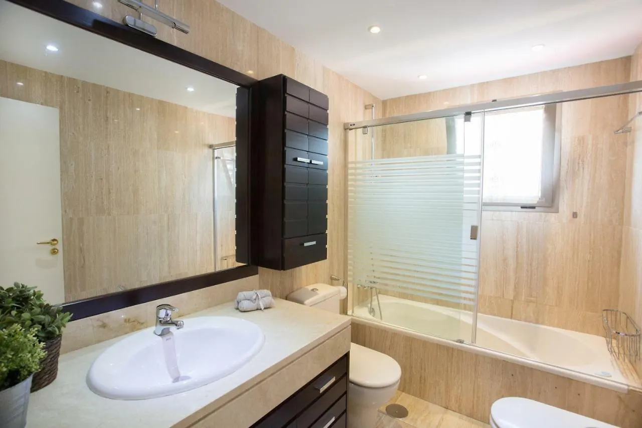 Deluxe Playa Pacifico Apartment Malaga 0*,  Spain